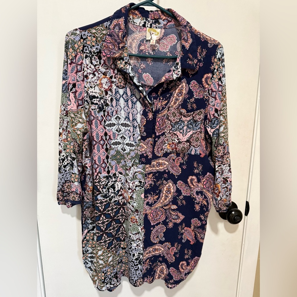 Fig and Flower Vibrant Paisley Top#1371